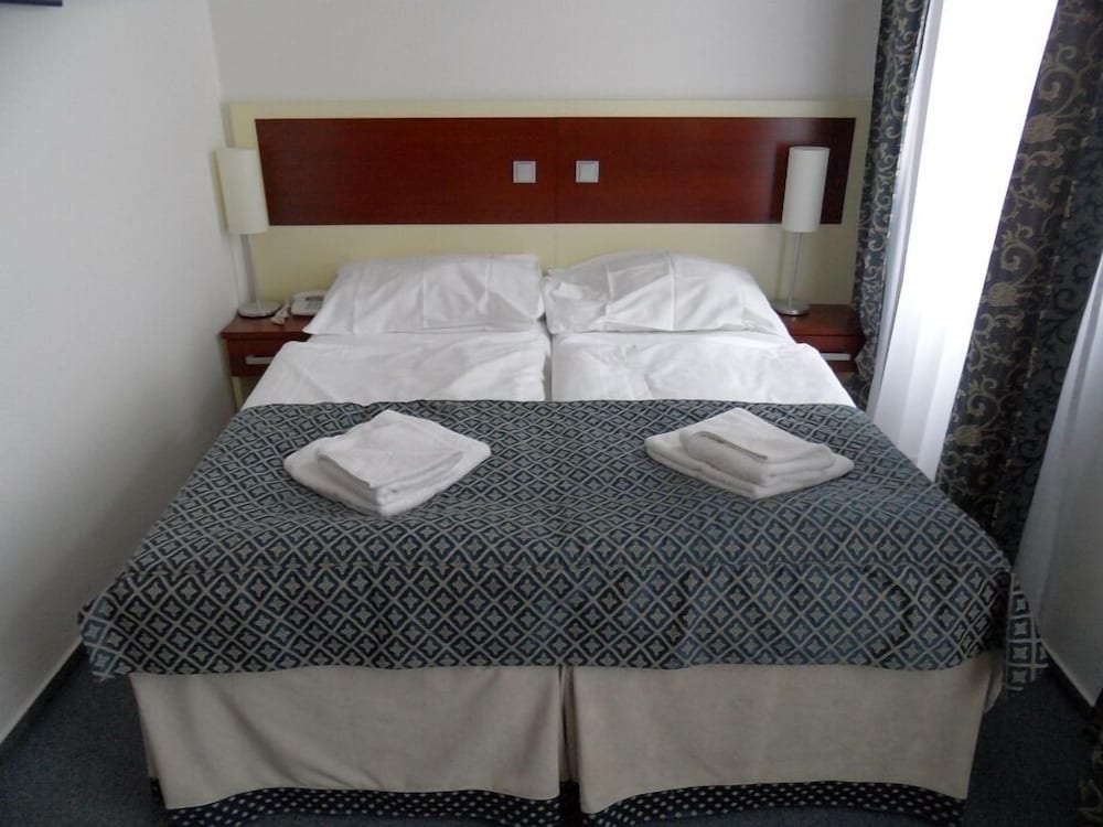 

Roma - Horoměřice - Hotel Atos