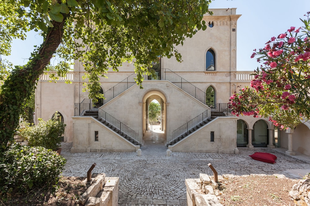 Villa Boscarino Boutique Hotel & Spa