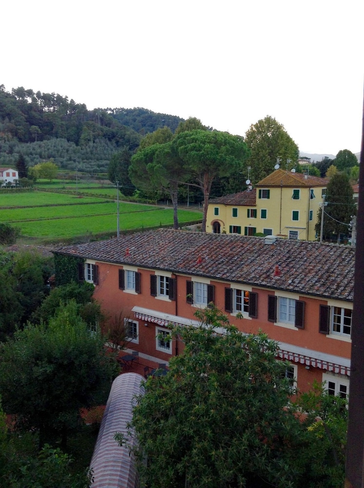 

Palermo - Lucca - Hotel Villa La Principessa
