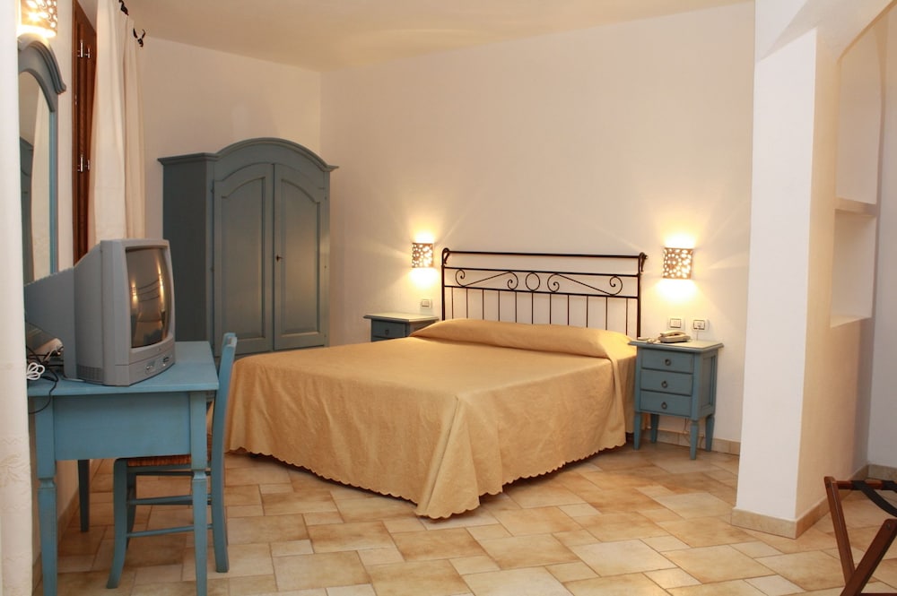 

Bologna - Golfo Marinella - Charming house in San Pantaleo