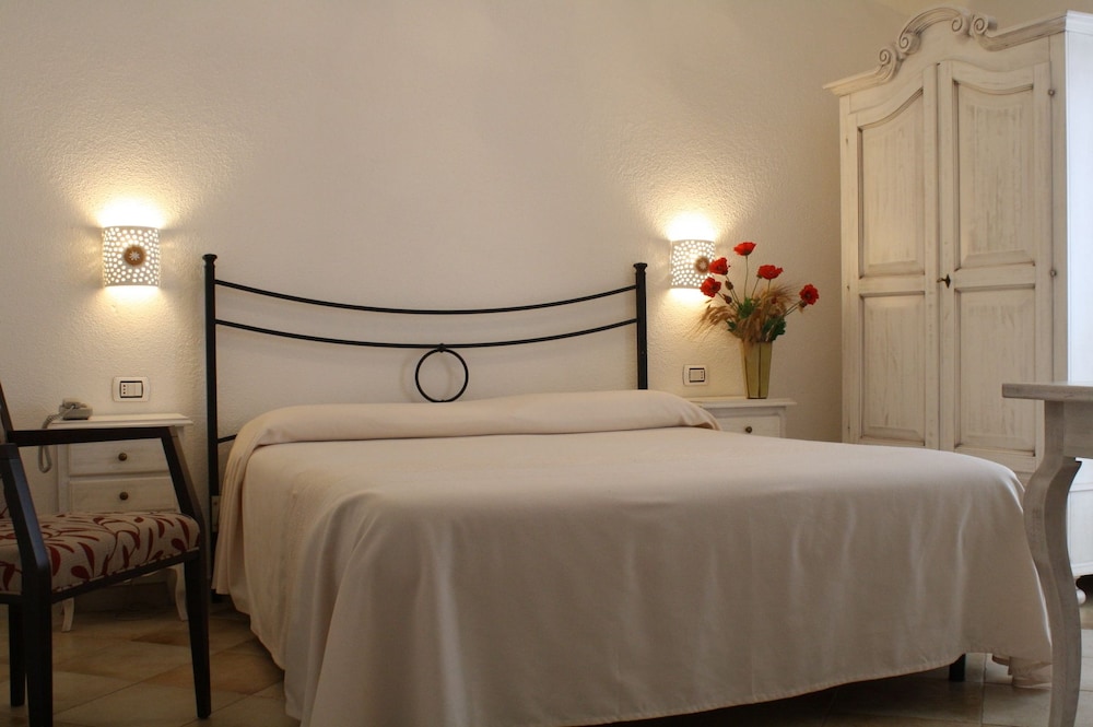 

Napoli - San Pantaleo - Hotel San Pantaleo