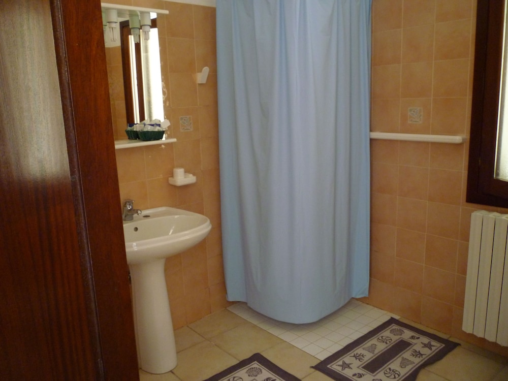 

Pisa - Capo Testa - Santa Teresa di Gallura - Hotel L'Ancora