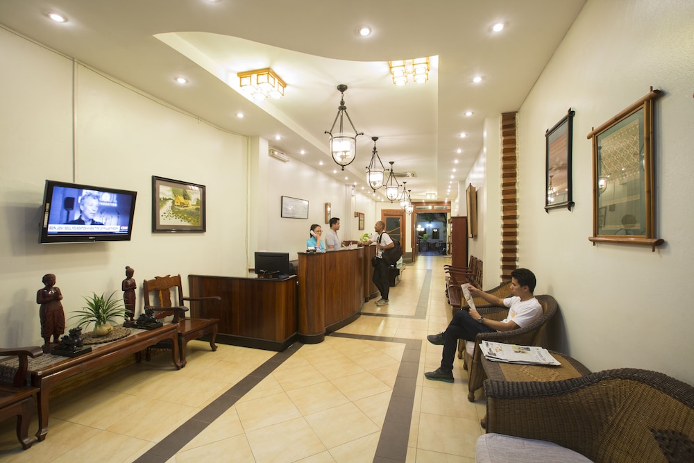 

Milano - Vientiane - Mali Namphu Hotel