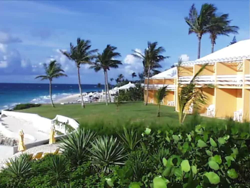 

Milano - Hamilton - Coco Reef Bermuda