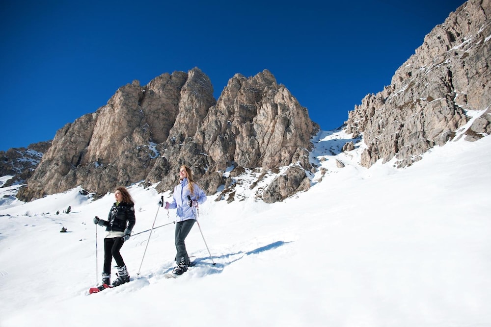 

Napoli - Corvara in Badia - Hotel Miramonti Corvara
