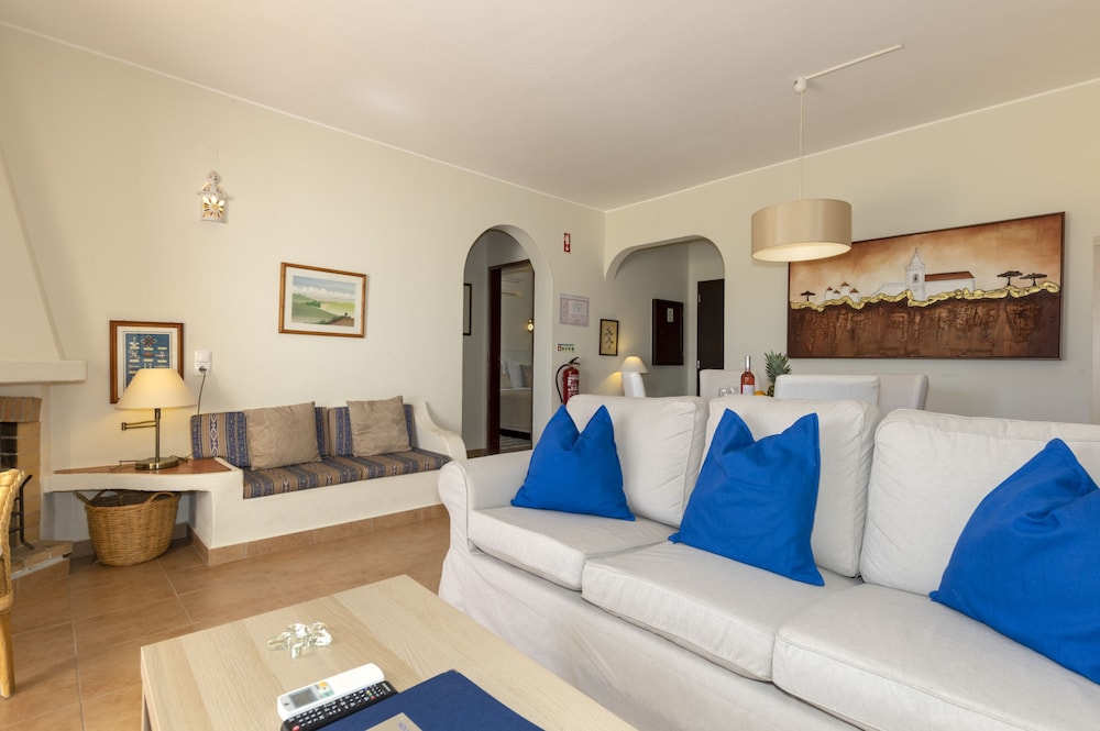 

Roma - Armacao de Pera - Rocha Brava Village Resort