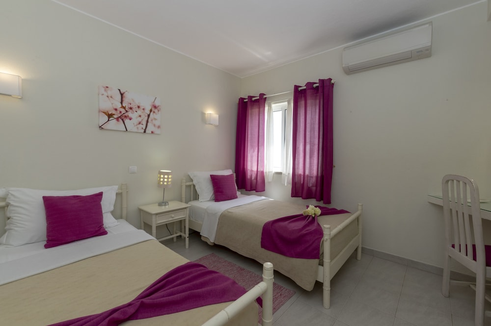 

Napoli - Armacao de Pera - Rocha Brava Village Resort