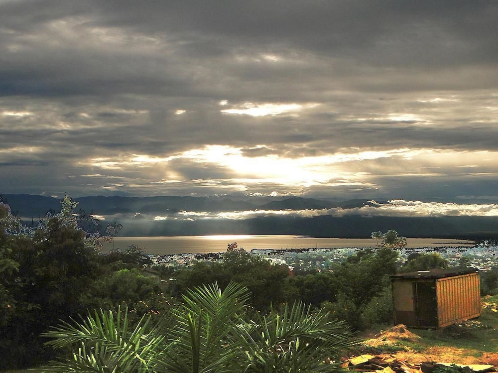 

Milano - Bujumbura - Goodlife Residence