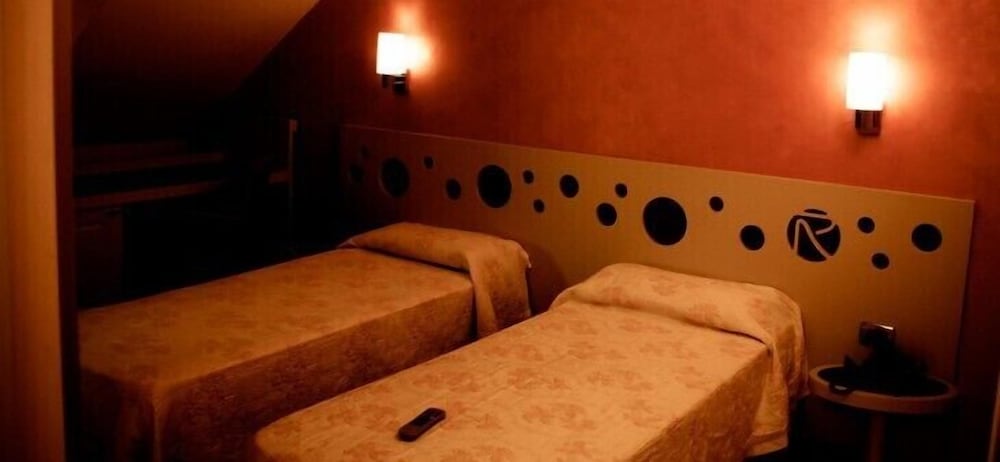 

Napoli - Lamezia Terme - Aerhotel Phelipe