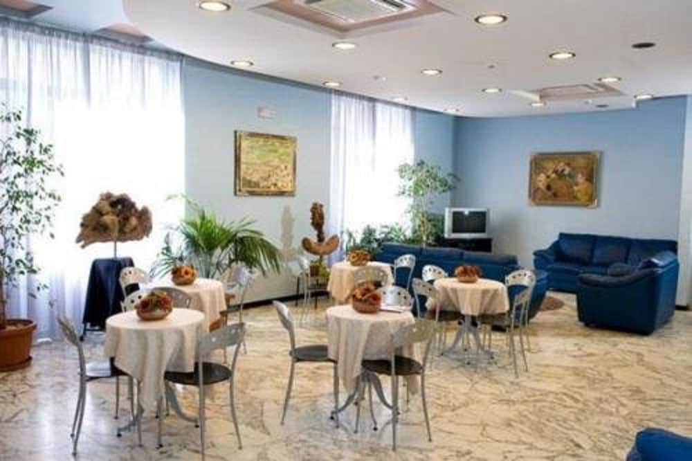 

Catania - Alberobello - Hotel Astoria