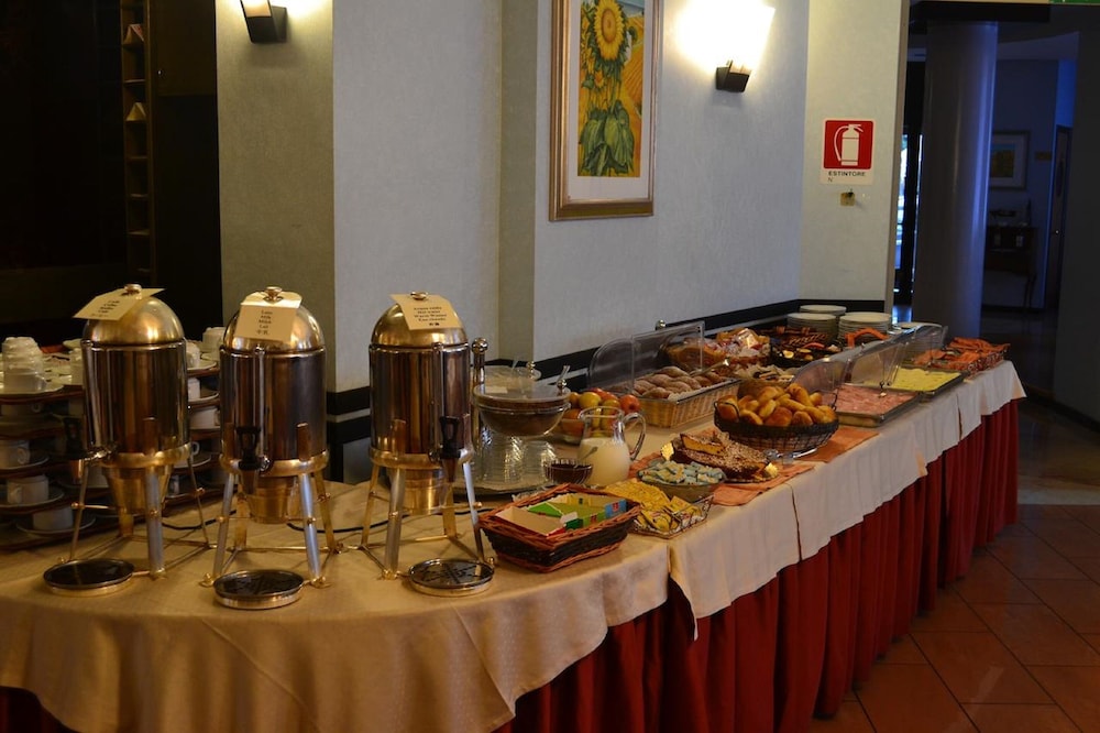 

Palermo - Puglia, Italia - Hotel Astoria