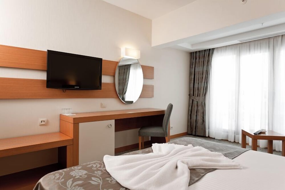 

Roma - Büyükçekmece - Mercia Hotels & Resorts