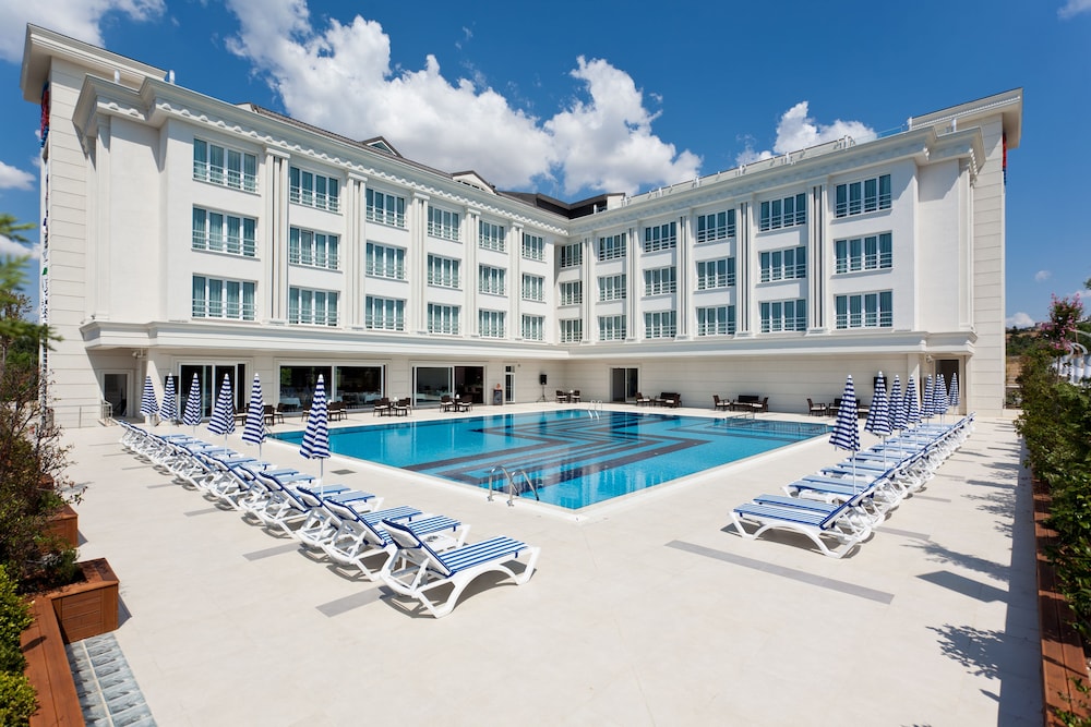 

Milano - Büyükçekmece - Mercia Hotels & Resorts