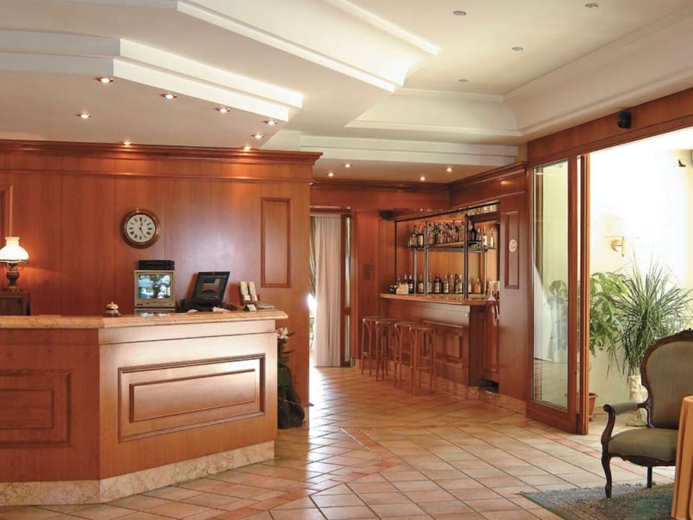 

Milano - Bacoli - Montespina Park Hotel