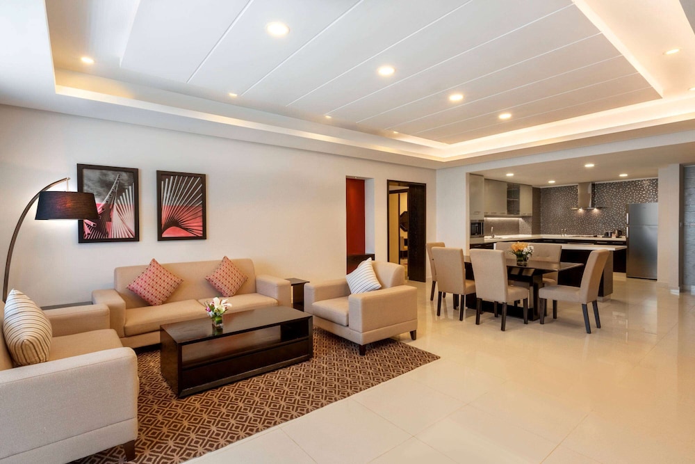 

Venezia - Amwaj Islands - Ramada Hotel & Suites By Wyndham Amwaj Islands Manama