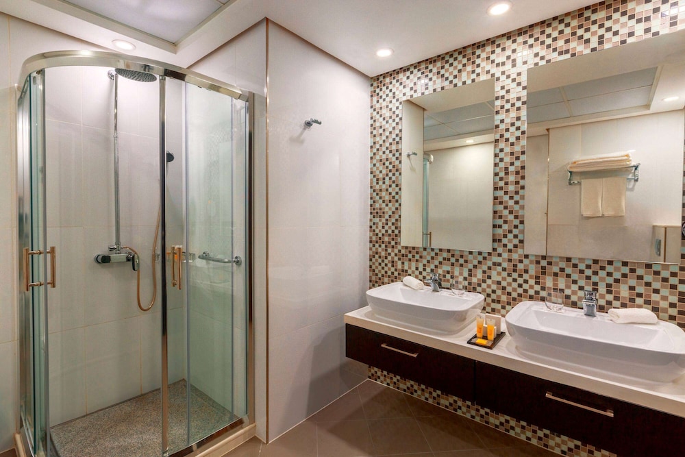 

Milano - Al Muharraq - Ramada Hotel & Suites By Wyndham Amwaj Islands Manama