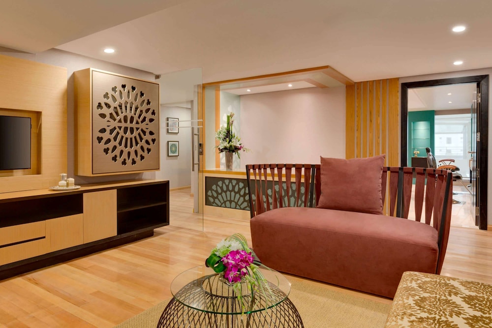

Roma - Amwaj Islands - Ramada Hotel & Suites By Wyndham Amwaj Islands Manama