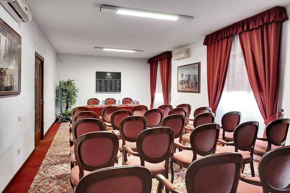 

Pisa - Olbia - Colonna Palace Hotel Mediterraneo