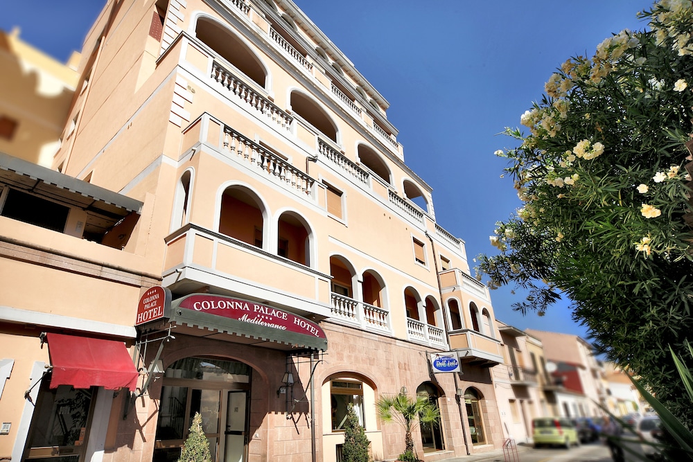 

Ancona - Sardegna Est - Olbia, Costa Smeralda, San Teodoro, Mare Italia - Colonna Palace Hotel Mediterraneo
