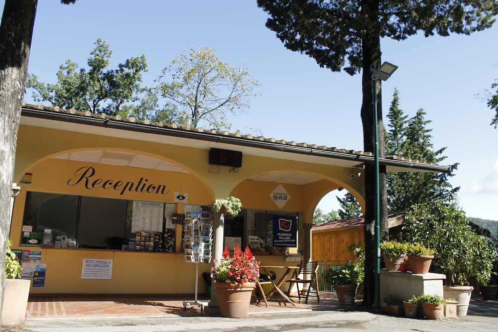 

Roma - Firenze - Camping Village Panoramico Fiesole