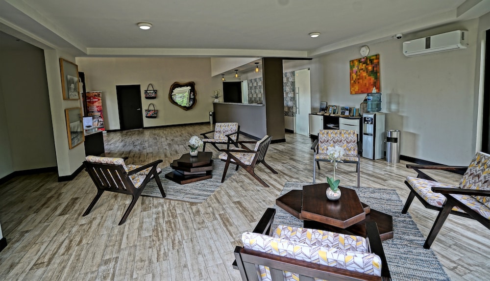 

Roma - Sámara - Nammbú Beachfront Bungalows