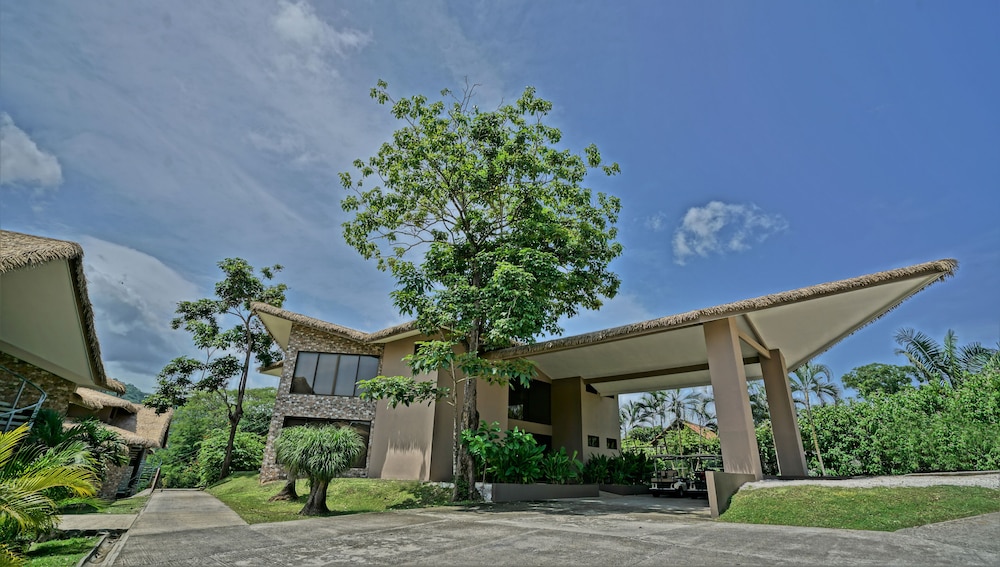 

Venezia - Sámara - Nammbú Beachfront Bungalows