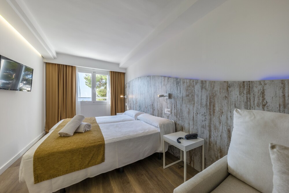 

Venezia - Cala Ratjada - Hotel Triton Beach