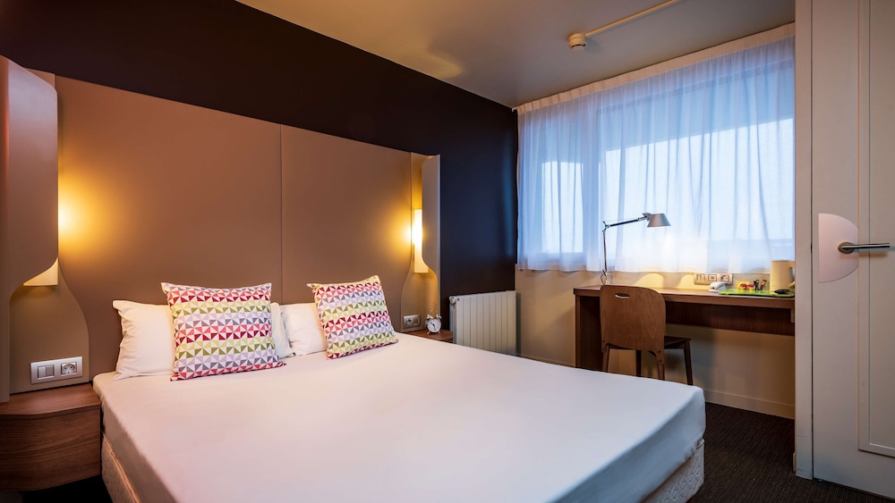 

Cagliari - Amsterdam - Campanile Hotel & Restaurant Amsterdam Zuid-Oost