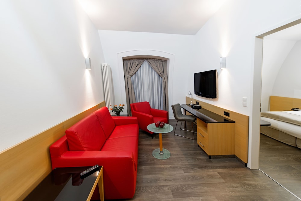 

Catania - Dresda - Dormero Hotel Dresden City
