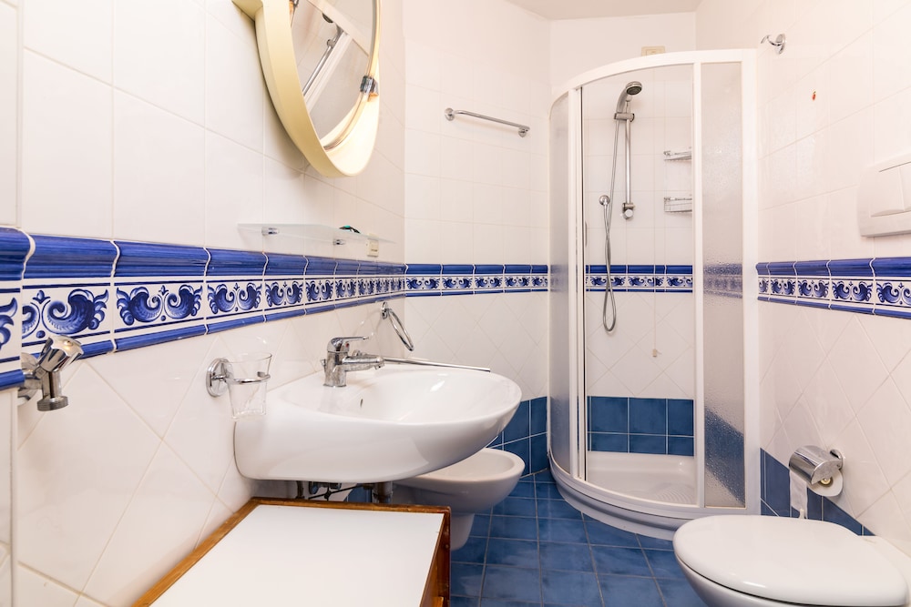 

Lamezia Terme - Pinzolo - Hotel Bonapace ***S