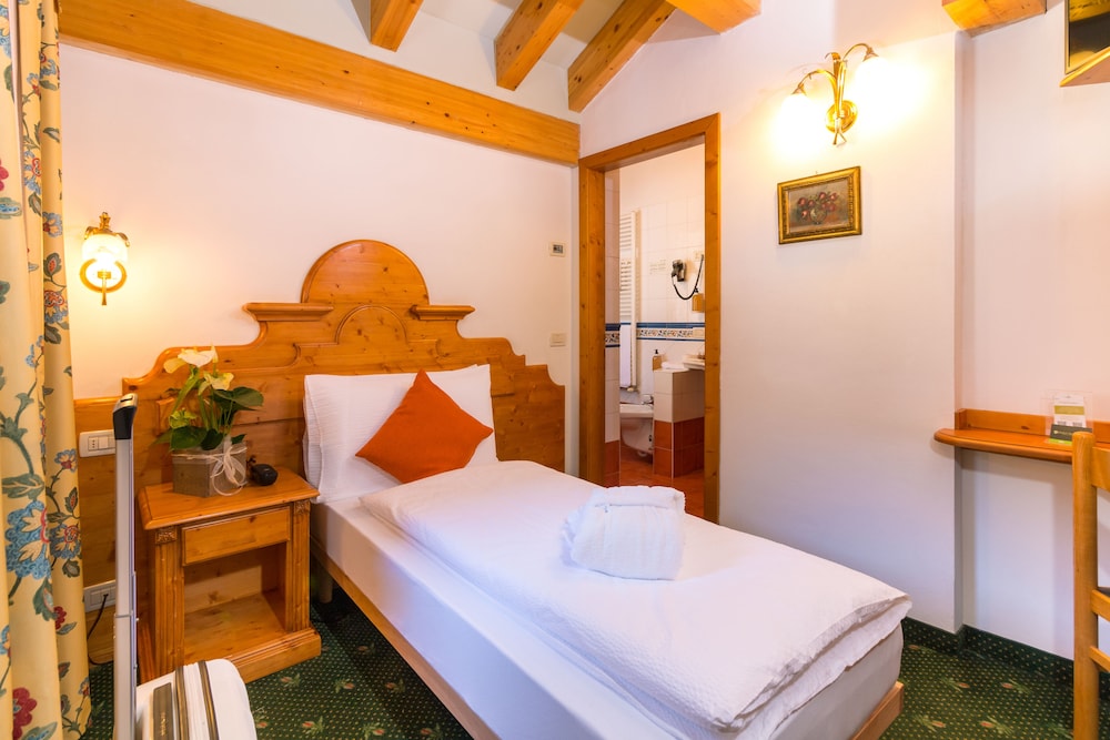 

Milano - Pinzolo - Hotel Bonapace ***S