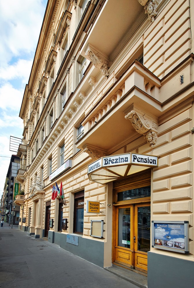 

Roma - Praga - Brezina Pension