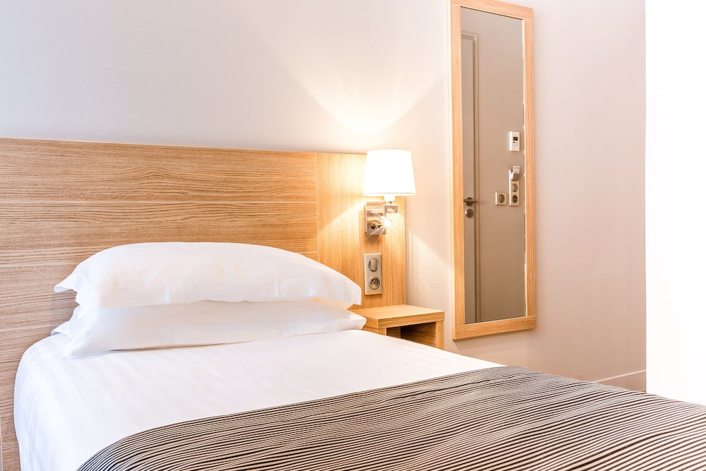 

Bari - Boulogne-Billancourt - Hotel Paris D'Issy