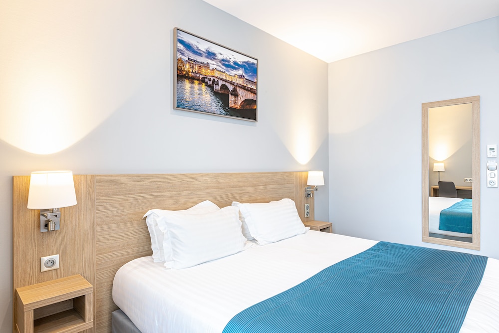 

Torino - Boulogne-Billancourt - Hotel Paris D'Issy