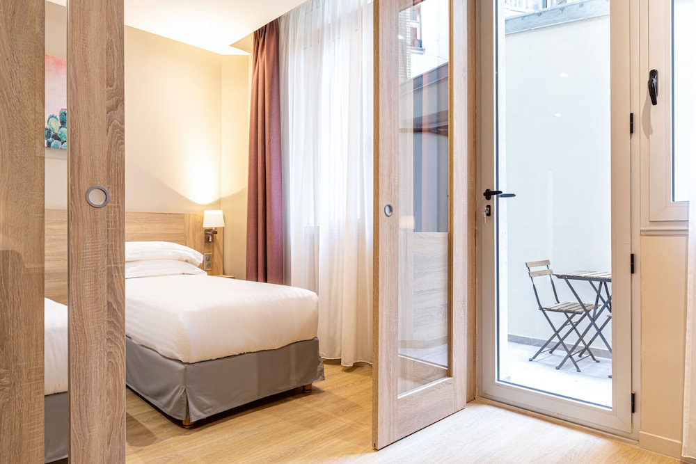 

Torino - Boulogne-Billancourt - Paris d'Issy Hôtel Porte de Versailles