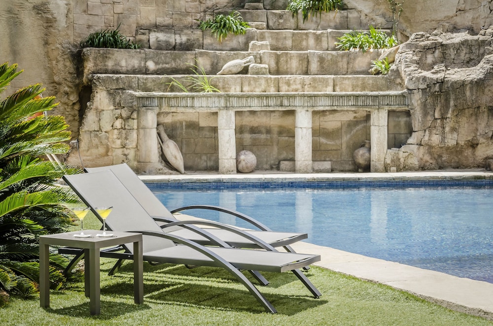 

Milano - Calafell - Exe Cunit Suites & Spa