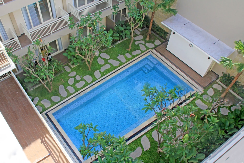 

Milano - Bali Sanur - Choice Stay Hotel Denpasar