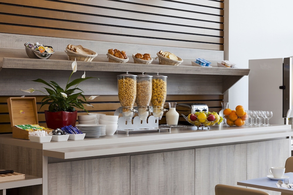

Roma - Ginevra - Nehô Suites Porte de Genève - Gare Annemasse