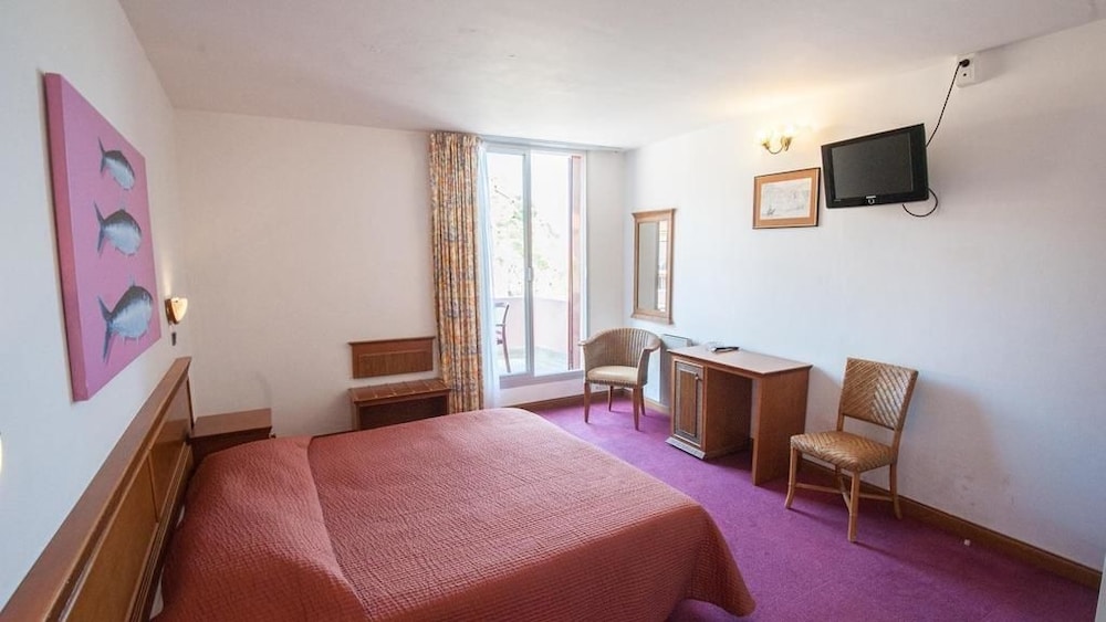 

Roma - Porto - Hotel Kalliste