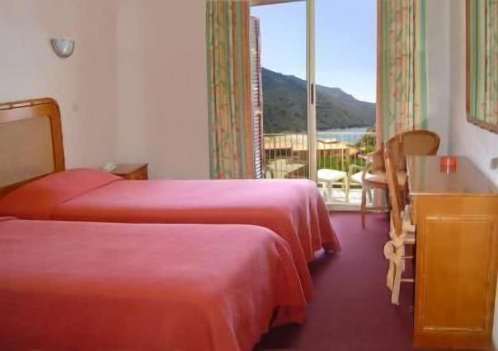 

Torino - Porto - Hotel Kalliste