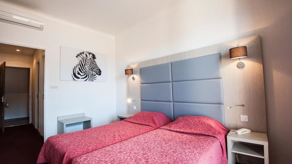

Milano - Porto - Hotel Kalliste
