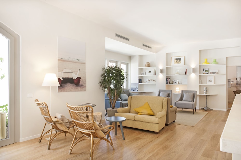

Milano - Ancona - SeeBay Hotel