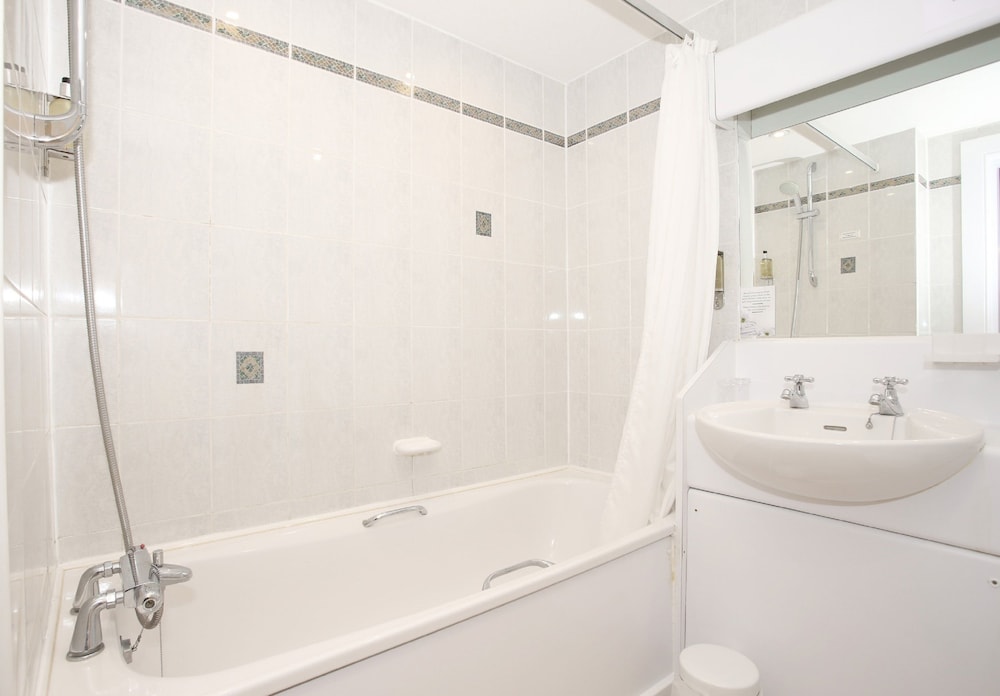 

Bologna - Dundee - Best Western Woodlands Hotel