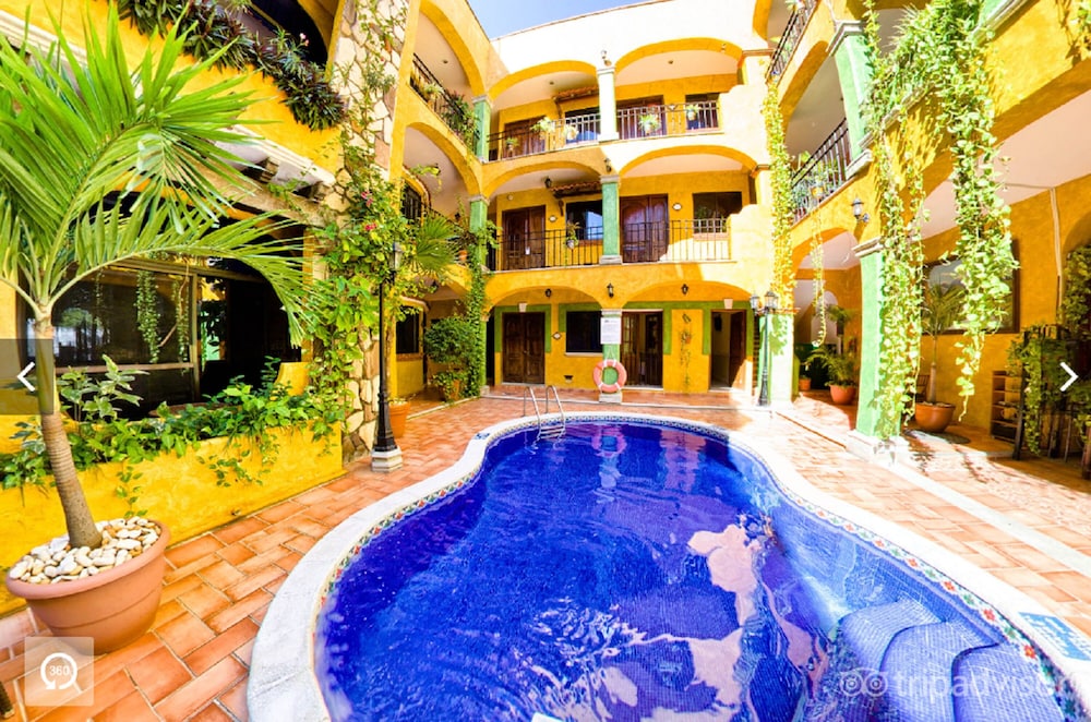 

Catania - Playa del Carmen - Hacienda Del Caribe Hotel