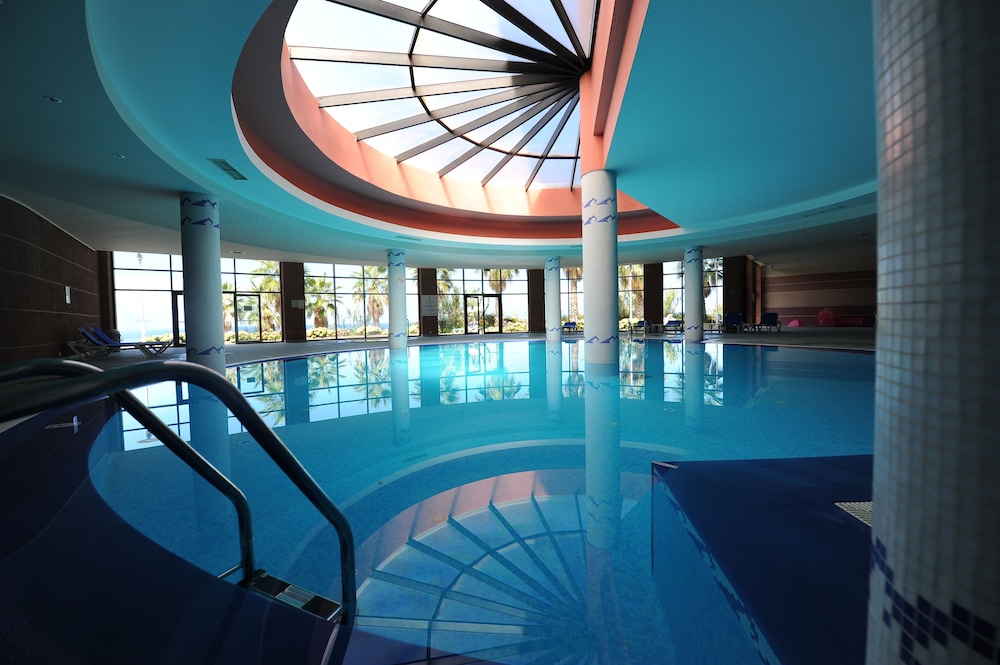 

Bologna - São Vicente - Monte Mar Palace Hotel