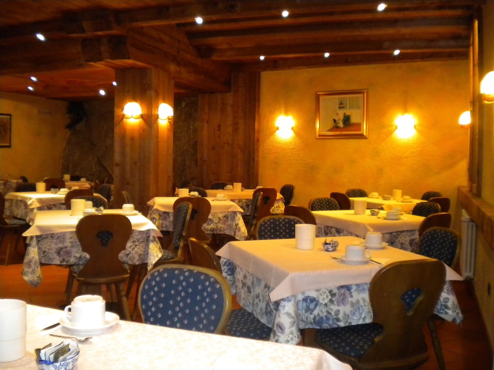 

Olbia - La Thuile - Hotel Ottoz Meublé