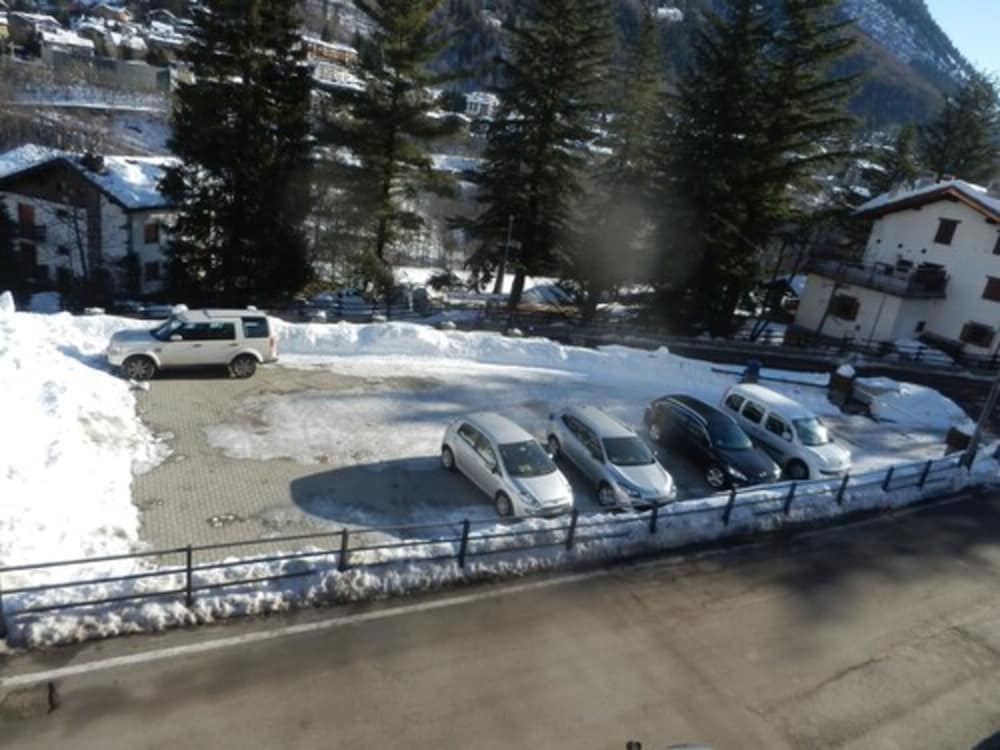 

Bari - La Thuile - Hotel Ottoz Meublé
