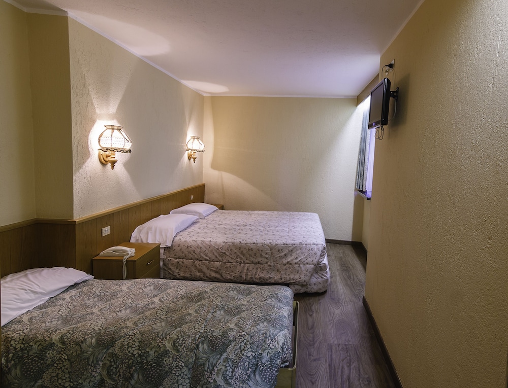 

Catania - Courmayeur - Hotel Ottoz Meublé