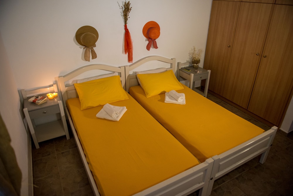 

Napoli - Nydri - Summer Bed Nydri