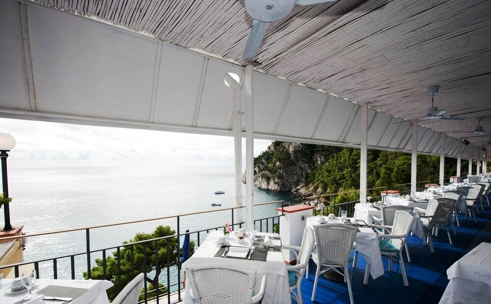 

Milano - Capri - Hotel Weber Ambassador